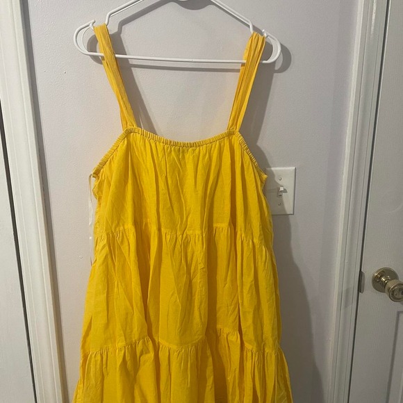 Beautiful yellow minidress from primark - Picture 2 of 4
